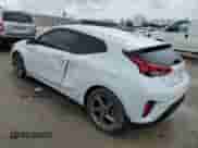 2019 Hyundai Veloster 2.0 z VIN KMHTG6AF4KU008804, wystawiony jako Copart lot #47407425 z przebiegiem 135 729 mil mil oraz Szkoda całkowita • Salvage title. Historia ofert i sprzedaży dostępna na DreamBid. Obrazek 2.