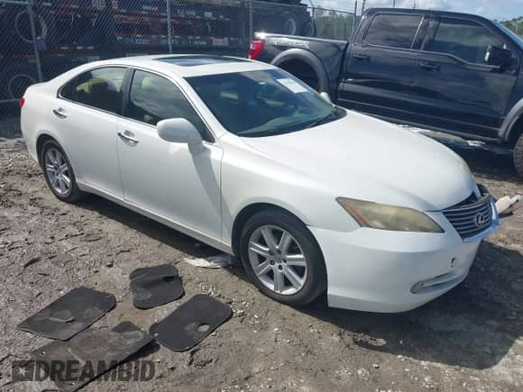 2007 Lexus ES 330 with VIN JTHBJ46G572153598, listed as a IAAI auction lot 43399810 with Not provided miles and . Bid and sale history available at DreamBid. Image 1.