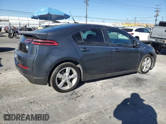2012 Chevrolet Volt с VIN 1G1RE6E43CU124891, выставлен на аукционе Copart как лот 71282035 с пробегом 148 438 миль миль и Списание • Salvage title. История ставок и продаж доступна на DreamBid. Изображение 3.