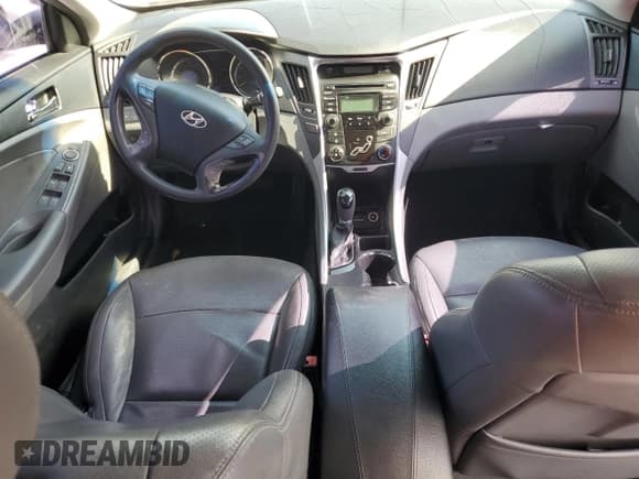 ✅ 2013 Hyundai Sonata GLS • VIN: 5NPEB4AC5DH567281 • Lot: 53797054. Listed on Copart with 212,087 mi. Free auction sales archive from the USA and detailed vehicle history report at DreamBid. Image 8.