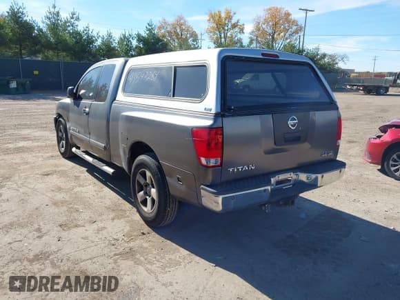 ✅ 2006 Nissan Titan SE • VIN: 1N6BA06AX6N528613 • Lot: 43597284. Listed on IAAI with 253,704 mi. Free auction sales archive from the USA and detailed vehicle history report at DreamBid. Image 3.
