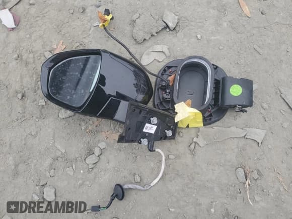 ✅ 2019 Chevrolet Bolt EV LT • VIN: 1G1FY6S06K4137421 • Lot: 79759744. Wystawiony na Copart z przebiegiem 39 977 mil. Bezpłatny archiwum sprzedaży aukcyjnych z USA i szczegółowy raport historii pojazdu na DreamBid. Zdjęcie 12.