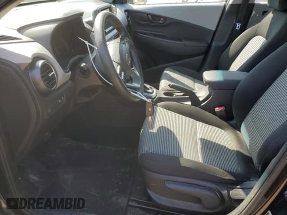 ✅ 2020 Hyundai Kona SE • VIN: KM8K1CAA5LU433742 • Лот: 69972444. Опубликован ранее на Copart с пробегом 128 778 миль. Бесплатный доступ к архиву аукционных продаж из США и подробный отчёт об истории автомобиля на DreamBid. Изображение 7.