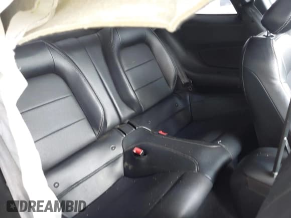 ✅ 2019 Ford Mustang GT • VIN: 1FA6P8CF5K5196372 • Lot: 43047774. Listed on IAAI with Not provided. Free auction sales archive from the USA and detailed vehicle history report at DreamBid. Image 8.