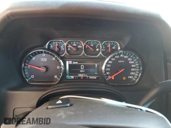 ✅ 2015 Chevrolet Suburban LT • VIN: 1GNSCJKC2FR567206 • Lot: 44013754. Wystawiony na Copart z przebiegiem 190 371 mil. Bezpłatny archiwum sprzedaży aukcyjnych z USA i szczegółowy raport historii pojazdu na DreamBid. Zdjęcie 9.