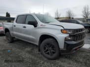 ✅ 2020 Chevrolet Silverado 1500 Custom Trail Boss • VIN: 1GCPYCEF3LZ380554 • Lot: 44546814. Wystawiony na Copart z przebiegiem 62 098 mil. Bezpłatny archiwum sprzedaży aukcyjnych z USA i szczegółowy raport historii pojazdu na DreamBid. Zdjęcie 4.