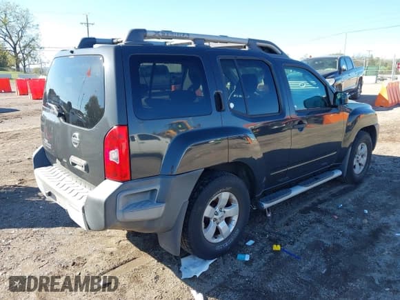 ✅ 2010 Nissan Xterra S • VIN: 5N1AN0NU4AC520330 • Lot: 43287902. Wystawiony na IAAI z przebiegiem 148 329 mil. Bezpłatny archiwum sprzedaży aukcyjnych z USA i szczegółowy raport historii pojazdu na DreamBid. Zdjęcie 4.