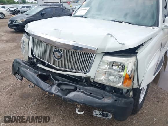 ✅ 1999 GMC Sierra 1500 SLE • VIN: 2GTEC19V7X1541109 • Lot: 42064007. Listed on IAAI with 159,313 mi. Free auction sales archive from the USA and detailed vehicle history report at DreamBid. Image 6.