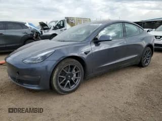 ✅ 2022 Tesla Model 3 Long Range • VIN: 5YJ3E1EB0NF199459 • Lot: 82413395. Wystawiony na Copart z przebiegiem 72 977 mil. Bezpłatny archiwum sprzedaży aukcyjnych z USA i szczegółowy raport historii pojazdu na DreamBid. Zdjęcie 1.