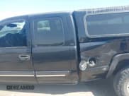 ✅ 2003 Chevrolet Silverado 2500HD LS • VIN: 1GCHC29163E123875 • Лот: 42013870. Опубликован ранее на IAAI с пробегом Не указан. Бесплатный доступ к архиву аукционных продаж из США и подробный отчёт об истории автомобиля на DreamBid. Изображение 14.