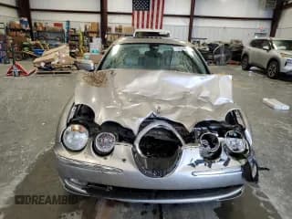 ✅ 2000 Jaguar S-Type V6 • VIN: SAJDA01C4YFL22061 • Lot: 72024864. Wystawiony na Copart z przebiegiem 147 338 mil. Bezpłatny archiwum sprzedaży aukcyjnych z USA i szczegółowy raport historii pojazdu na DreamBid. Zdjęcie 5.