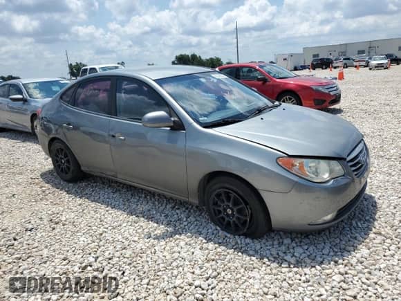 2010 Hyundai Elantra GLS z VIN KMHDU4ADXAU136737, wystawiony jako Copart lot #63348684 z przebiegiem 169 426 mil mil oraz Szkoda całkowita • Salvage title. Historia ofert i sprzedaży dostępna na DreamBid. Obrazek 4.