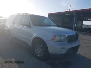 ✅ 2004 Lincoln Navigator Luxury • VIN: 5LMFU28R64LJ43948 • Lot: 42825335. Wystawiony na IAAI z przebiegiem 193 124 mil. Bezpłatny archiwum sprzedaży aukcyjnych z USA i szczegółowy raport historii pojazdu na DreamBid. Zdjęcie 1.