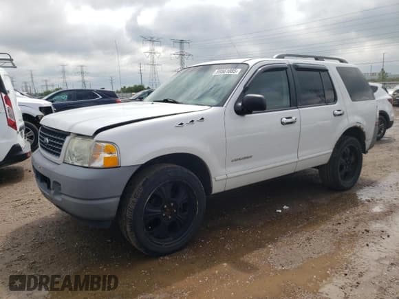 ✅ 2002 Ford Explorer XLS • VIN: 1FMZU72EX2ZB01084 • Lot: 59561085. Listed on Copart with 168,365 mi. Free auction sales archive from the USA and detailed vehicle history report at DreamBid. Image 1.