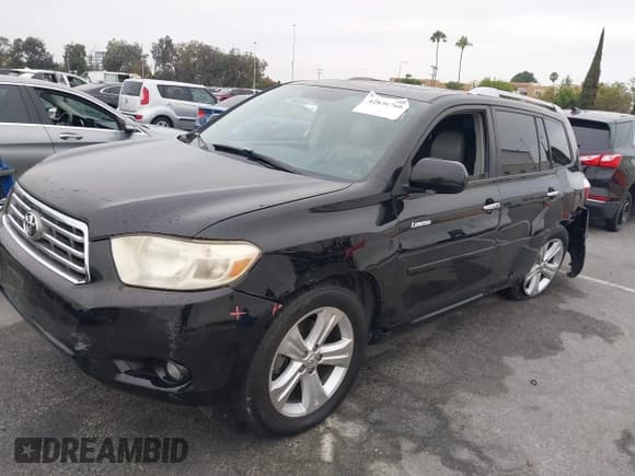 ✅ 2010 Toyota Highlander Limited • VIN: 5TDYK3EH8AS004986 • Lot: 42836760. Wystawiony na IAAI z przebiegiem 107 320 mil. Bezpłatny archiwum sprzedaży aukcyjnych z USA i szczegółowy raport historii pojazdu na DreamBid. Zdjęcie 17.