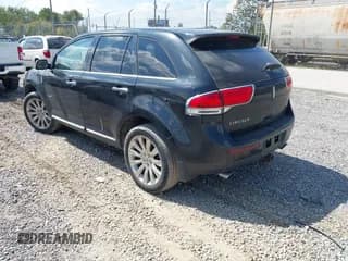 ✅ 2014 Lincoln MKX • VIN: 2LMDJ6JK7EBL17569 • Лот: 43245180. Опубликован ранее на IAAI с пробегом 142 748 миль. Бесплатный доступ к архиву аукционных продаж из США и подробный отчёт об истории автомобиля на DreamBid. Изображение 3.
