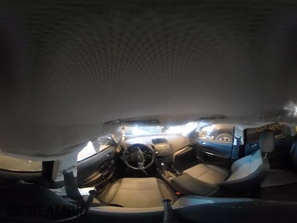 ✅ 2017 Ford Escape SE • VIN: 1FMCU0GD6HUB14787 • Lot: 43629650. Listed on IAAI with 143,286 mi. Free auction sales archive from the USA and detailed vehicle history report at DreamBid. Image 18.