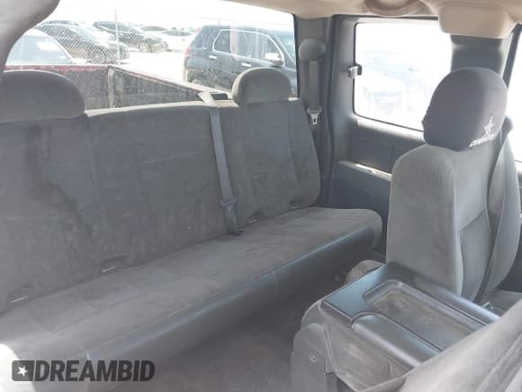 ✅ 2007 Chevrolet Silverado 1500 Work Truck • VIN: 1GCEC19XX7Z165224 • Лот: 42519935. Опубликован ранее на IAAI с пробегом 233 575 миль. Бесплатный доступ к архиву аукционных продаж из США и подробный отчёт об истории автомобиля на DreamBid. Изображение 8.