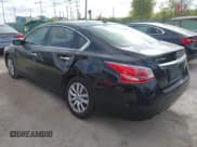 ✅ 2015 Nissan Altima S • VIN: 1N4AL3AP7FN901649 • Лот: 43385238. Опубликован ранее на IAAI с пробегом 127 905 миль. Бесплатный доступ к архиву аукционных продаж из США и подробный отчёт об истории автомобиля на DreamBid. Изображение 3.