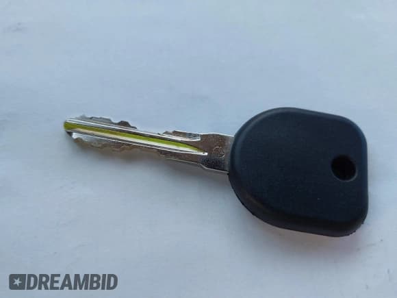 ✅ 2012 Chevrolet Silverado 1500 LT • VIN: 3GCPCSE03CG215334 • Lot: 43716291. Wystawiony na IAAI z przebiegiem 230 942 mil. Bezpłatny archiwum sprzedaży aukcyjnych z USA i szczegółowy raport historii pojazdu na DreamBid. Zdjęcie 11.