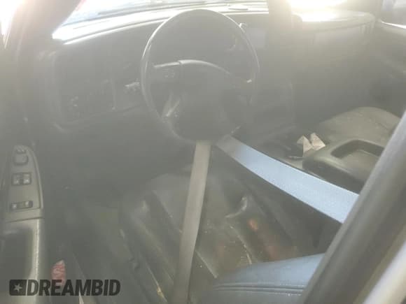 ✅ 2005 Chevrolet Silverado 1500 LT • VIN: 1GCEC19T85Z262819 • Лот: 71234355. Опубликован ранее на Copart с пробегом 251 267 миль. Бесплатный доступ к архиву аукционных продаж из США и подробный отчёт об истории автомобиля на DreamBid. Изображение 8.