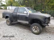 ✅ 1998 Toyota T100 SR5 • VIN: JT4UN24D2W0056235 • Lot: 81723505. Listed on Copart with Not provided. Free auction sales archive from the USA and detailed vehicle history report at DreamBid. Image 4.