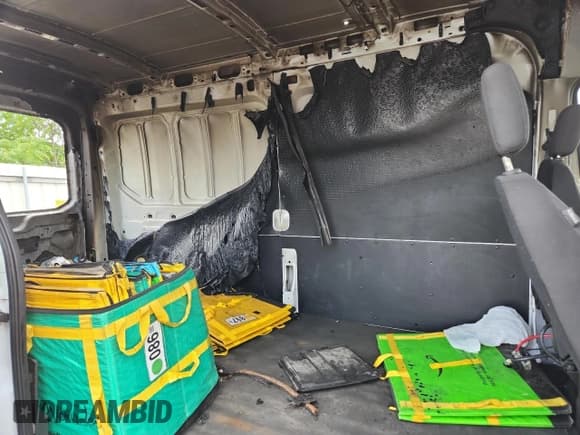 ✅ 2019 Ford Transit • VIN: 1FTYR2CM1KKB56039 • Lot: 65233115. Listed on Copart with Not provided. Free auction sales archive from the USA and detailed vehicle history report at DreamBid. Image 11.