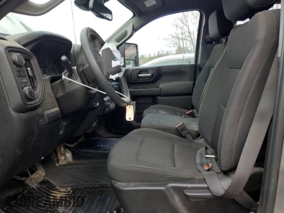 2024 Chevrolet Silverado 3500HD Work Truck с VIN 1GC4YSE73RF209660, выставлен на аукционе Copart как лот 78063514 с пробегом 19 659 миль миль и Списание • Salvage title. История ставок и продаж доступна на DreamBid. Изображение 7.