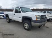 ✅ 2003 Chevrolet Silverado 2500HD Work Truck • VIN: 1GCHK24U33E337582 • Lot: 92349455. Wystawiony na Copart z przebiegiem 97 222 mil. Bezpłatny archiwum sprzedaży aukcyjnych z USA i szczegółowy raport historii pojazdu na DreamBid. Zdjęcie 4.