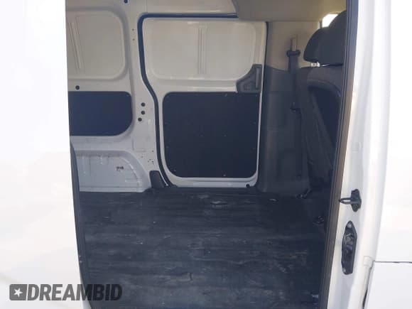 ✅ 2015 Nissan NV200 SV • VIN: 3N6CM0KN1FK720948 • Lot: 42889016. Listed on IAAI with 97,499 mi. Free auction sales archive from the USA and detailed vehicle history report at DreamBid. Image 8.