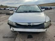 ✅ 2009 Honda Civic • VIN: JHMFA36209S003806 • Lot: 82329845. Wystawiony na Copart z przebiegiem 135 290 mil. Bezpłatny archiwum sprzedaży aukcyjnych z USA i szczegółowy raport historii pojazdu na DreamBid. Zdjęcie 5.