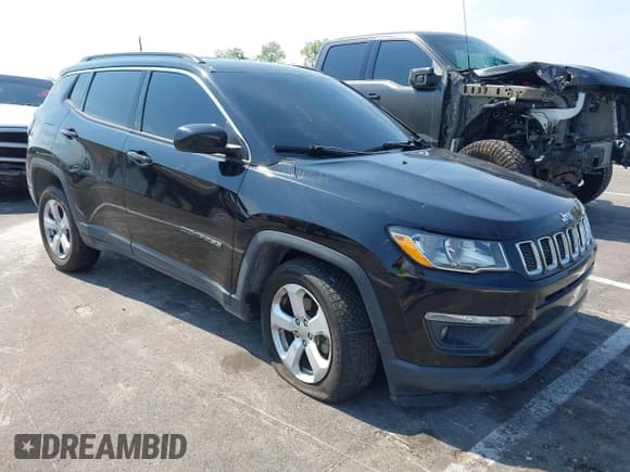 ✅ 2018 Jeep Compass Latitude • VIN: 3C4NJDBB2JT254466 • Lot: 43208519. Wystawiony na IAAI z przebiegiem 108 263 mil. Bezpłatny archiwum sprzedaży aukcyjnych z USA i szczegółowy raport historii pojazdu na DreamBid. Zdjęcie 1.