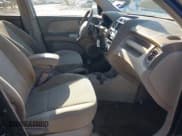 ✅ 2005 Kia Sportage LX • VIN: KNDJF723757132772 • Lot: 41436925. Listed on IAAI with 134,653 mi. Free auction sales archive from the USA and detailed vehicle history report at DreamBid. Image 5.