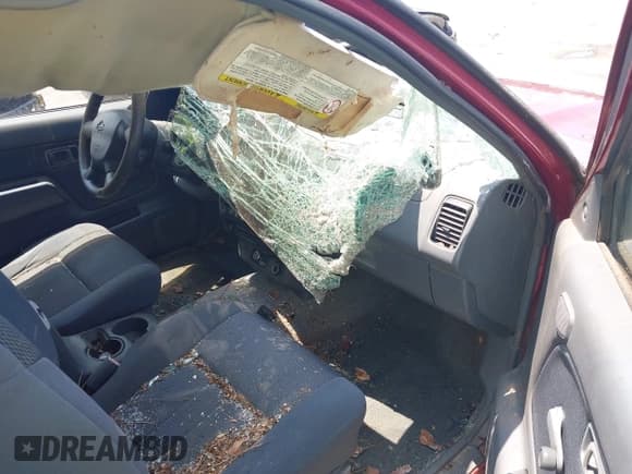 ✅ 2001 Nissan Frontier XE • VIN: 1N6DD26S11C316305 • Lot: 42396668. Listed on IAAI with 150,880 mi. Free auction sales archive from the USA and detailed vehicle history report at DreamBid. Image 5.