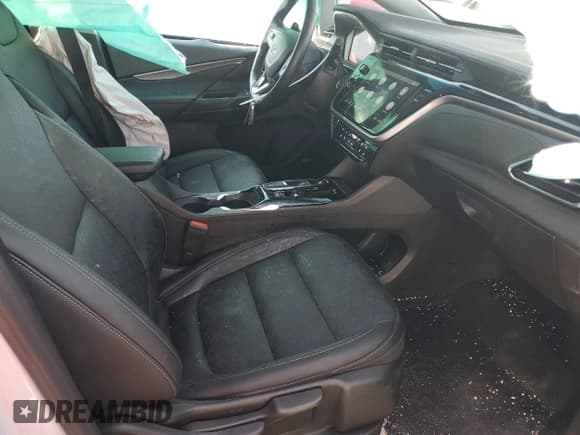 ✅ 2022 Chevrolet Bolt EV 2LT • VIN: 1G1FX6S09N4100144 • Lot: 46340325. Wystawiony na Copart z przebiegiem 4 458 mil. Bezpłatny archiwum sprzedaży aukcyjnych z USA i szczegółowy raport historii pojazdu na DreamBid. Zdjęcie 7.