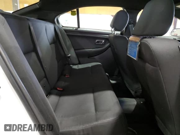 ✅ 2016 Ford Police Interceptor • VIN: 1FAHP2L82GG154616 • Lot: 56463975. Wystawiony na Copart z przebiegiem 145 324 mil. Bezpłatny archiwum sprzedaży aukcyjnych z USA i szczegółowy raport historii pojazdu na DreamBid. Zdjęcie 10.