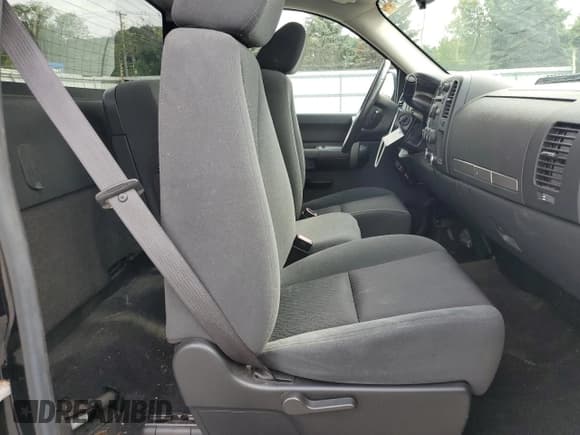 ✅ 2009 Chevrolet Silverado 1500 • VIN: 1GCEK240X9Z213021 • Лот: 70754345. Опубликован ранее на Copart с пробегом 46 609 миль. Бесплатный доступ к архиву аукционных продаж из США и подробный отчёт об истории автомобиля на DreamBid. Изображение 10.