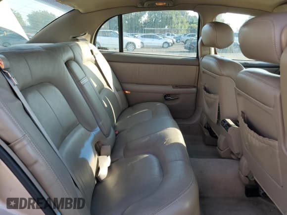 ✅ 1999 Buick Park Avenue • VIN: 1G4CW52K6X4653731 • Lot: 72736444. Wystawiony na Copart z przebiegiem 128 471 mil. Bezpłatny archiwum sprzedaży aukcyjnych z USA i szczegółowy raport historii pojazdu na DreamBid. Zdjęcie 10.