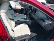 ✅ 2025 Lexus ES 350 • VIN: 58ADZ1B11SU197148 • Lot: 42372516. Wystawiony na IAAI z przebiegiem 2 487 mil. Bezpłatny archiwum sprzedaży aukcyjnych z USA i szczegółowy raport historii pojazdu na DreamBid. Zdjęcie 5.