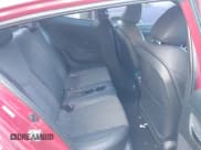 ✅ 2016 Hyundai Veloster • VIN: KMHTC6AD6GU285309 • Lot: 41375098. Wystawiony na IAAI z przebiegiem 77 970 mil. Bezpłatny archiwum sprzedaży aukcyjnych z USA i szczegółowy raport historii pojazdu na DreamBid. Zdjęcie 8.