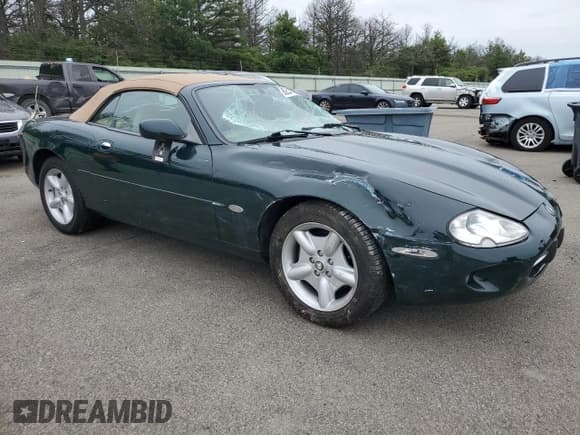 ✅ 1999 Jaguar XK • VIN: SAJGX2048XC039096 • Lot: 62523995. Wystawiony na Copart z przebiegiem 77 814 mil. Bezpłatny archiwum sprzedaży aukcyjnych z USA i szczegółowy raport historii pojazdu na DreamBid. Zdjęcie 4.