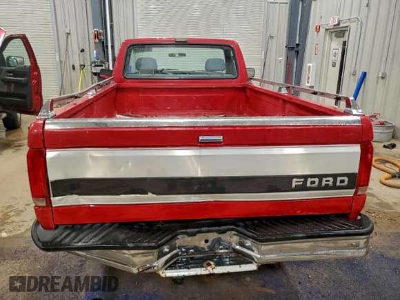 ✅ 1992 Ford F-150 • VIN: 1FTDF15Y6NLA61301 • Lot: 95432735. Listed on Copart with 170,500 mi. Free auction sales archive from the USA and detailed vehicle history report at DreamBid. Image 6.