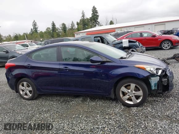 ✅ 2013 Hyundai Elantra GLS • VIN: 5NPDH4AE6DH172232 • Lot: 42624356. Listed on IAAI with 159,042 mi. Free auction sales archive from the USA and detailed vehicle history report at DreamBid. Image 13.