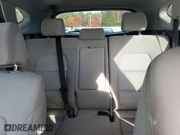 ✅ 2016 Hyundai Tucson Sport • VIN: KM8J3CA28GU144634 • Lot: 91911405. Wystawiony na Copart z przebiegiem 129 987 mil. Bezpłatny archiwum sprzedaży aukcyjnych z USA i szczegółowy raport historii pojazdu na DreamBid. Zdjęcie 10.