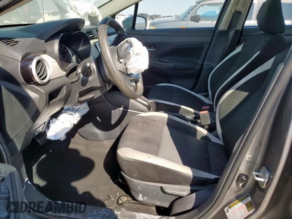 ✅ 2021 Nissan Versa SV • VIN: 3N1CN8EV9ML860766 • Lot: 84480395. Listed on Copart with 84,668 mi. Free auction sales archive from the USA and detailed vehicle history report at DreamBid. Image 7.