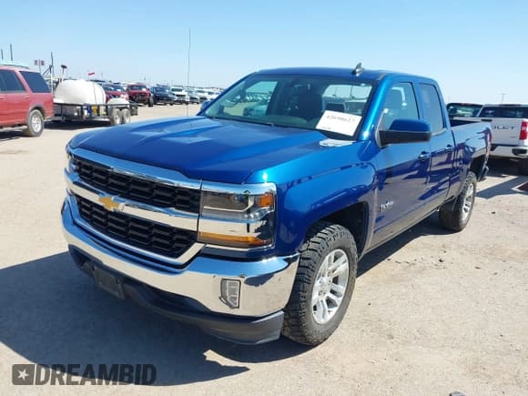 ✅ 2019 Chevrolet Silverado 1500 LT • VIN: 2GCRCPEC8K1123045 • Lot: 42690627. Wystawiony na IAAI z przebiegiem 66 208 mil. Bezpłatny archiwum sprzedaży aukcyjnych z USA i szczegółowy raport historii pojazdu na DreamBid. Zdjęcie 18.