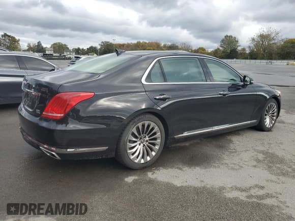 ✅ 2019 Genesis G90 Premium • VIN: KMTF34JA8KU056846 • Лот: 82600775. Опубликован ранее на Copart с пробегом 33 224 миль. Бесплатный доступ к архиву аукционных продаж из США и подробный отчёт об истории автомобиля на DreamBid. Изображение 3.