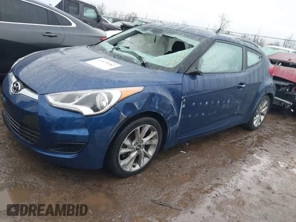 ✅ 2016 Hyundai Veloster • VIN: KMHTC6AD5GU272776 • Lot: 41470682. Listed on IAAI with 51,245 mi. Free auction sales archive from the USA and detailed vehicle history report at DreamBid. Image 2.