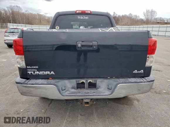 ✅ 2012 Toyota Tundra • VIN: 5TFDY5F1XCX237811 • Lot: 94303465. Wystawiony na Copart z przebiegiem 142 277 mil. Bezpłatny archiwum sprzedaży aukcyjnych z USA i szczegółowy raport historii pojazdu na DreamBid. Zdjęcie 6.