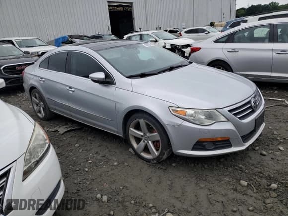 ✅ 2009 Volkswagen CC 4Motion • VIN: WVWGU73C09E512522 • Лот: 59892495. Опубликован ранее на Copart с пробегом Не указан. Бесплатный доступ к архиву аукционных продаж из США и подробный отчёт об истории автомобиля на DreamBid. Изображение 4.